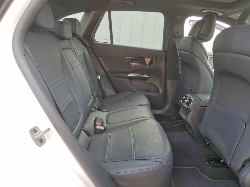 2024 Mercedes-Benz Glc 300