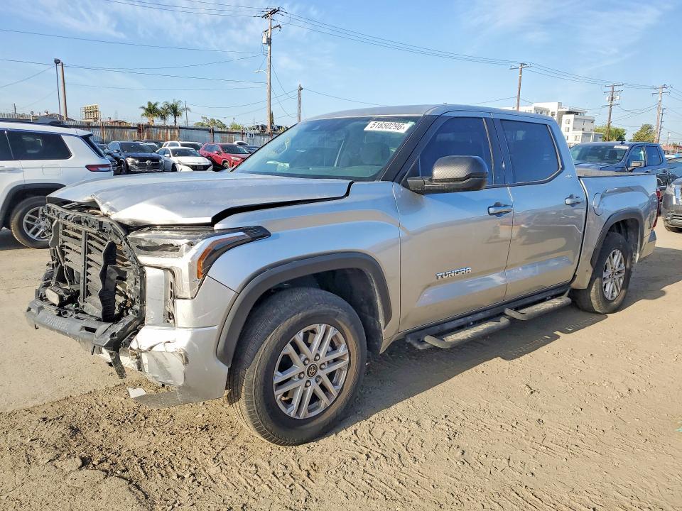 2022 Toyota Tundra SR5