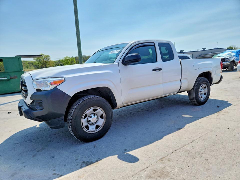 2018 Toyota Tacoma SR