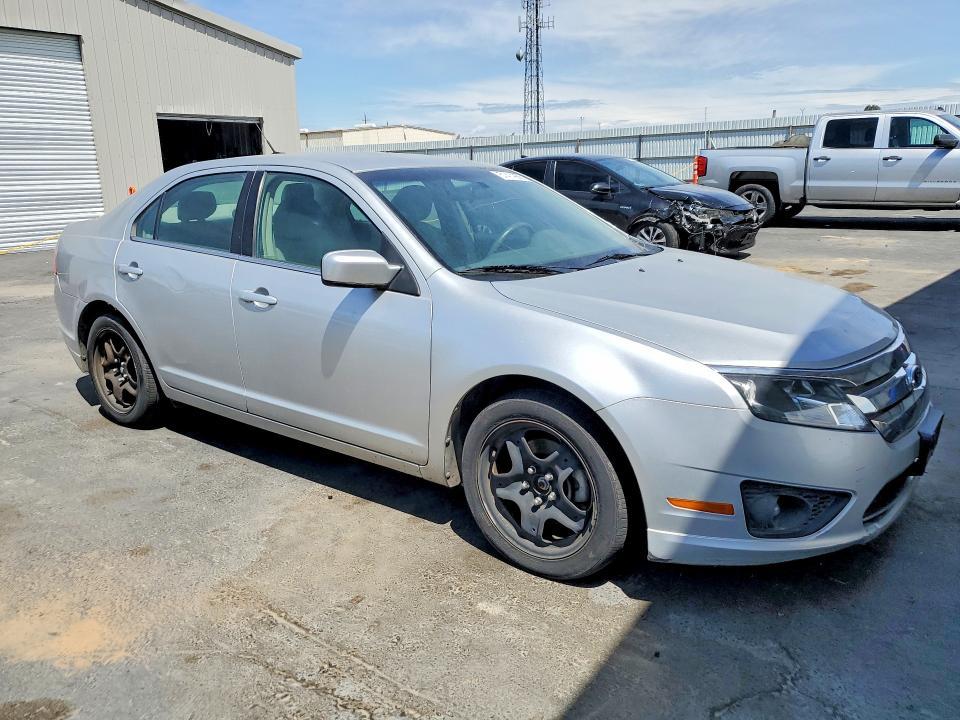 2011 Ford Fusion se
