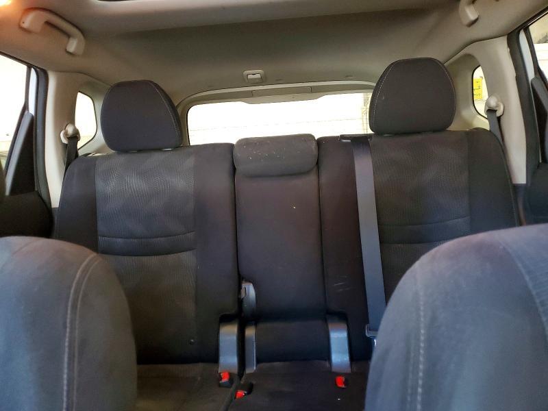 2015 Nissan Rogue sv