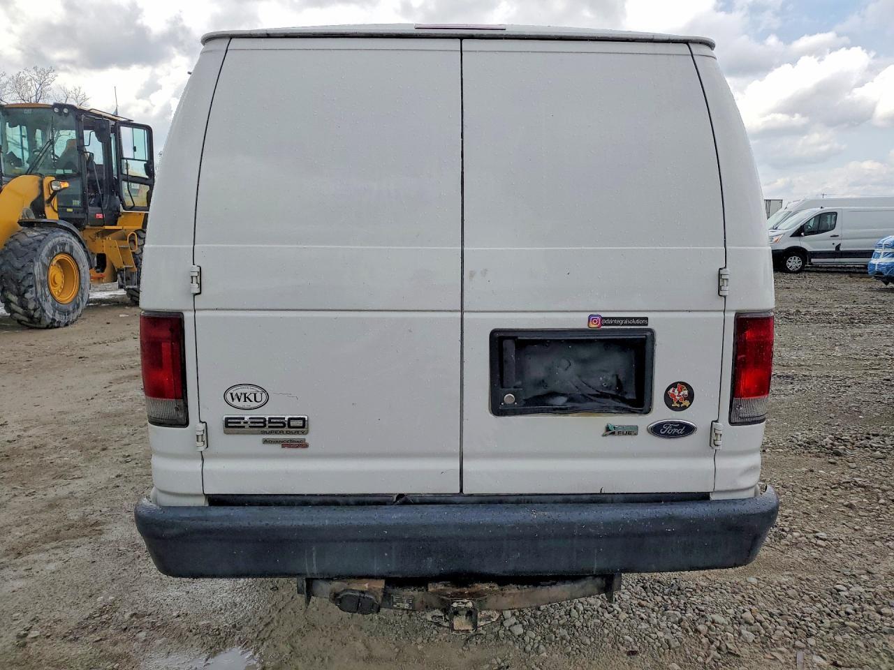 2013 Ford Econoline E350 Super Duty Van