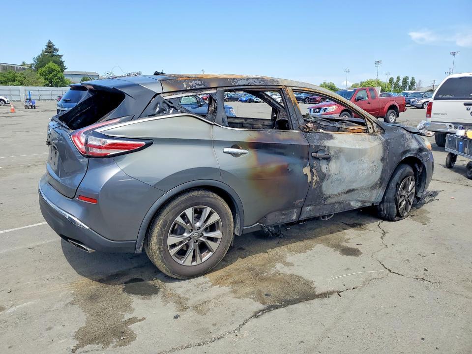 2016 Nissan Murano s