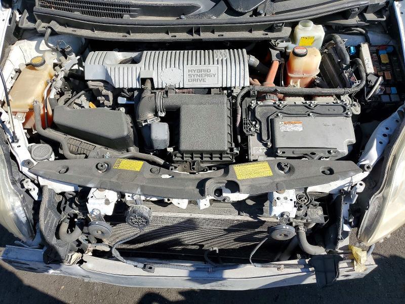 2014 Toyota Prius two