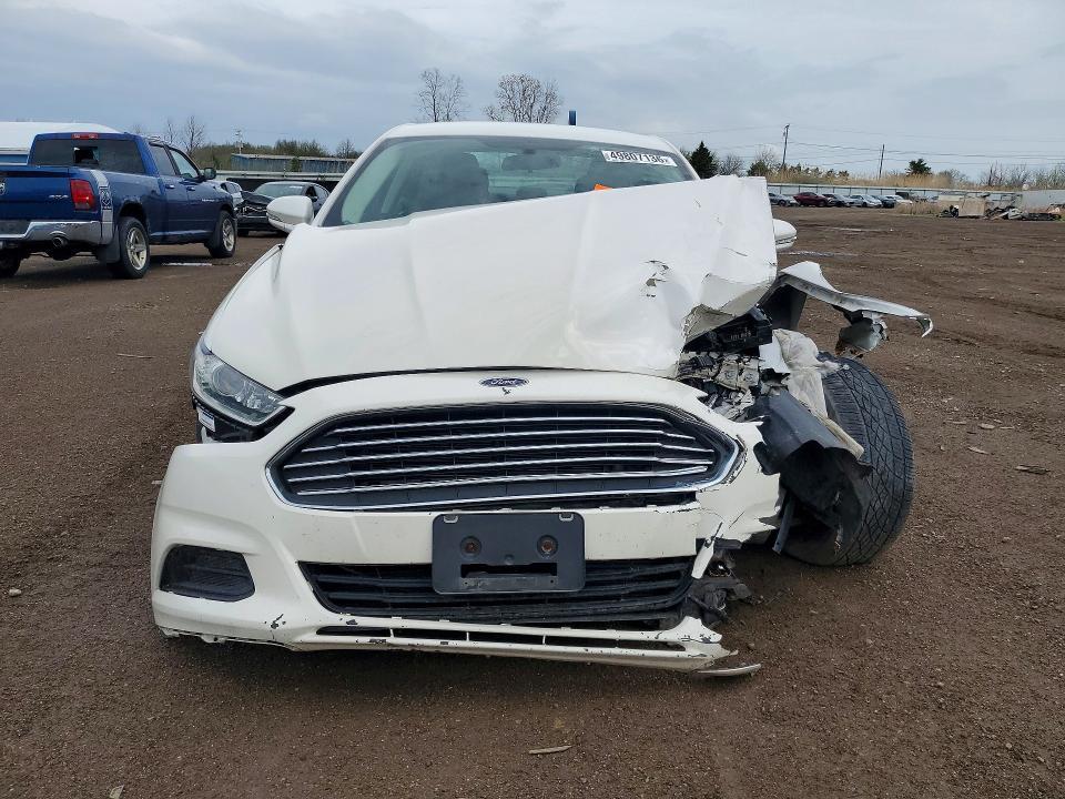 2015 Ford Fusion se
