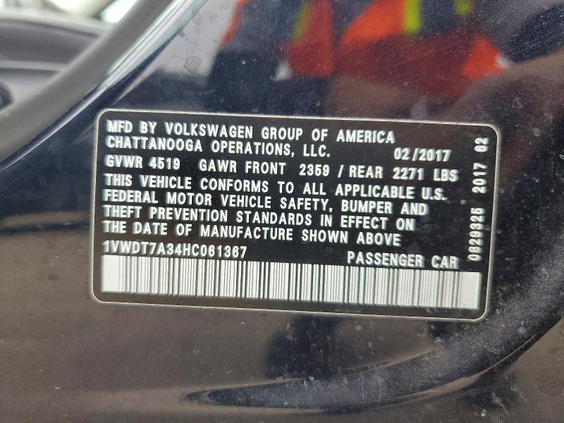 2017 Volkswagen Passat R-line
