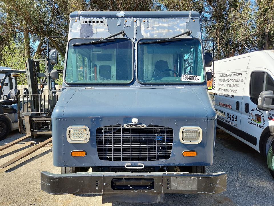 2020 Freightliner MT45 Delivery Truck