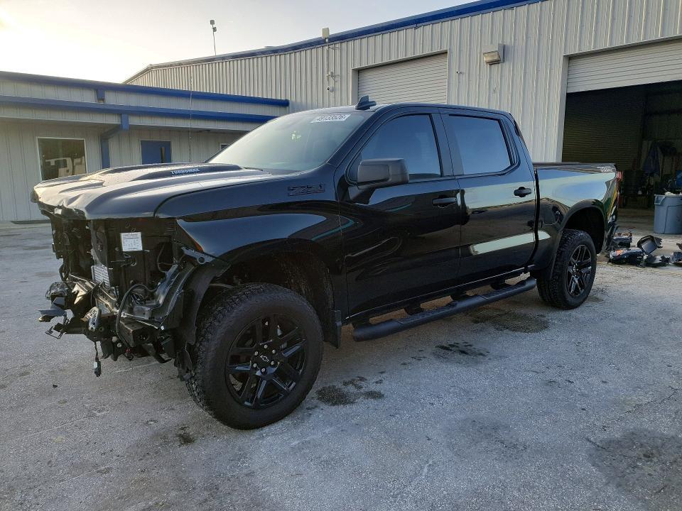 2026 Chevrolet Silverado K1500 Trail Boss Custom