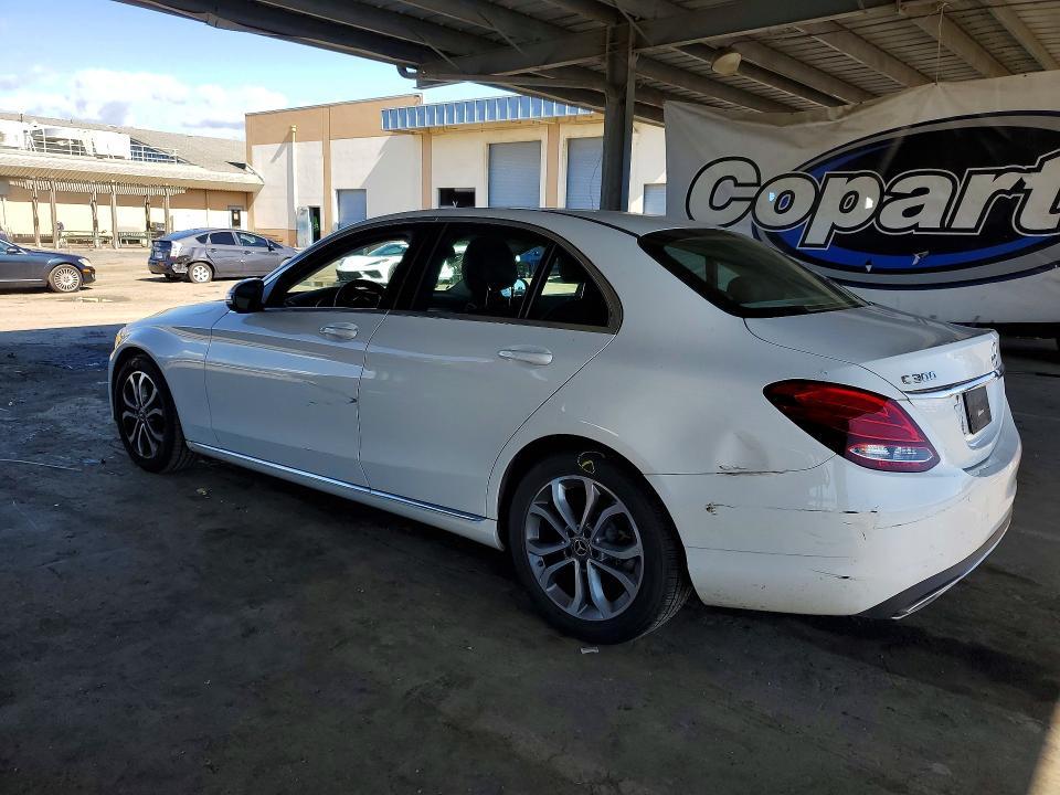 2017 Mercedes-Benz C300