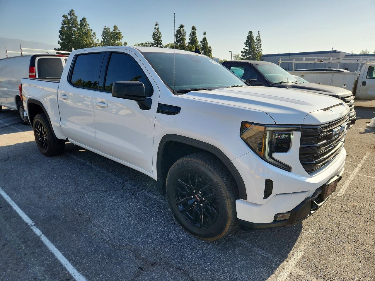 2024 GMC Sierra K1500 Elevation