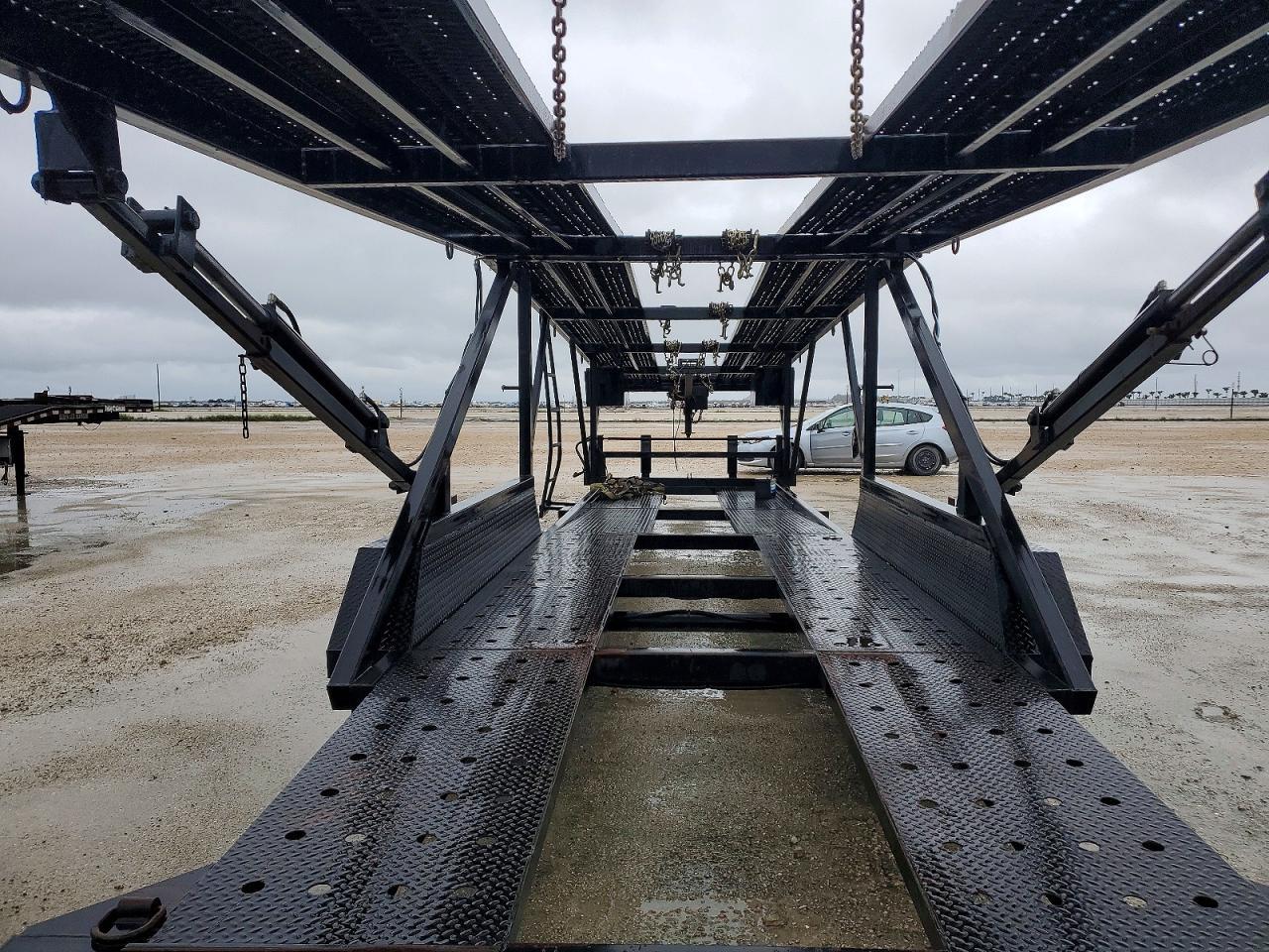 2022 Texas Pride CA84727KGN Car Carrier