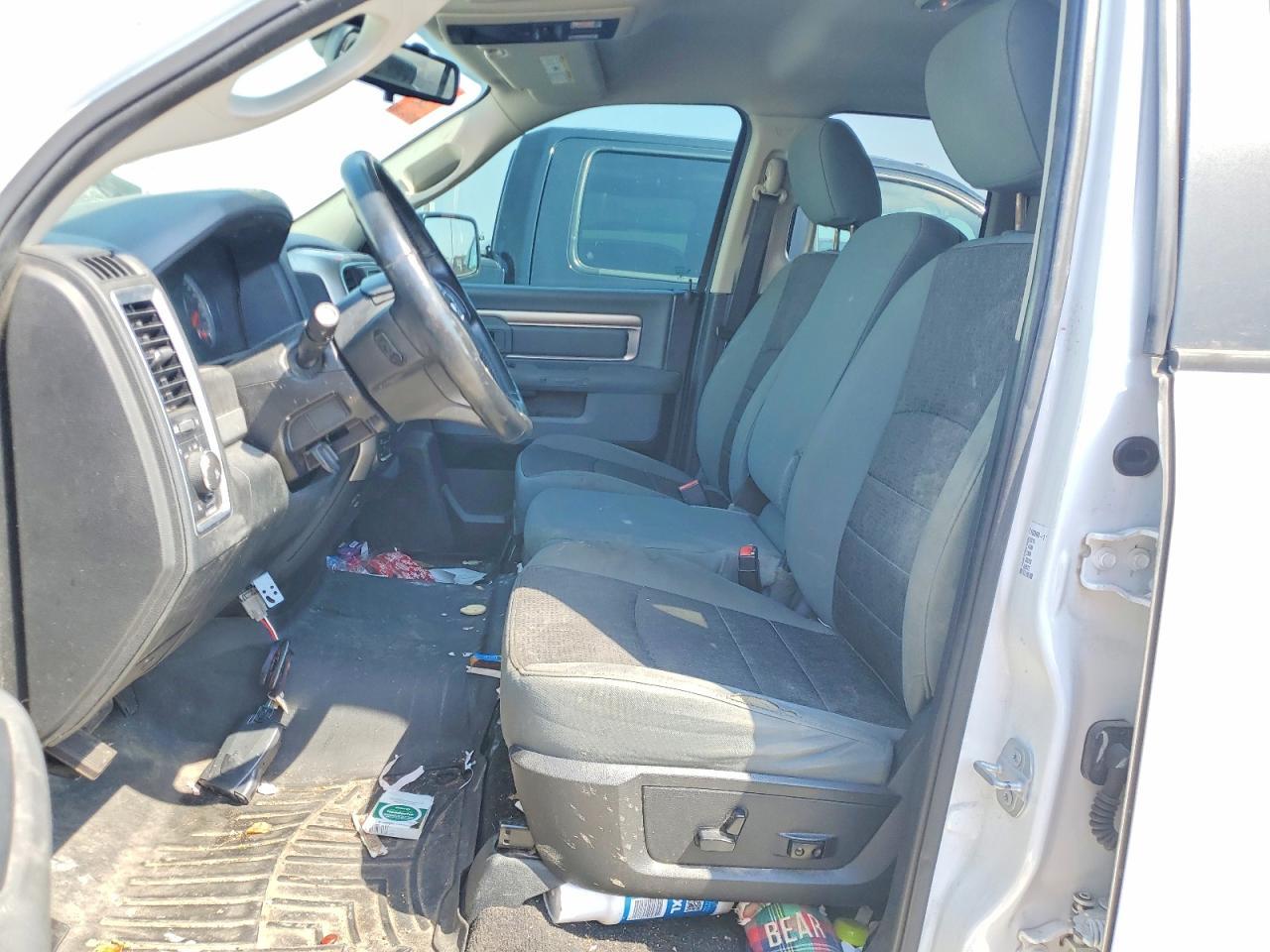 2016 Dodge RAM 1500 SLT