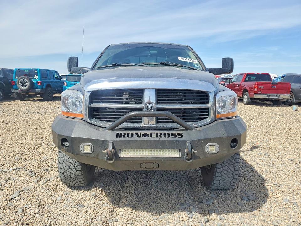 2006 Dodge RAM 2500 ST