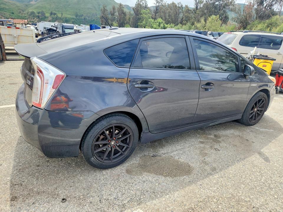 2014 Toyota Prius Three