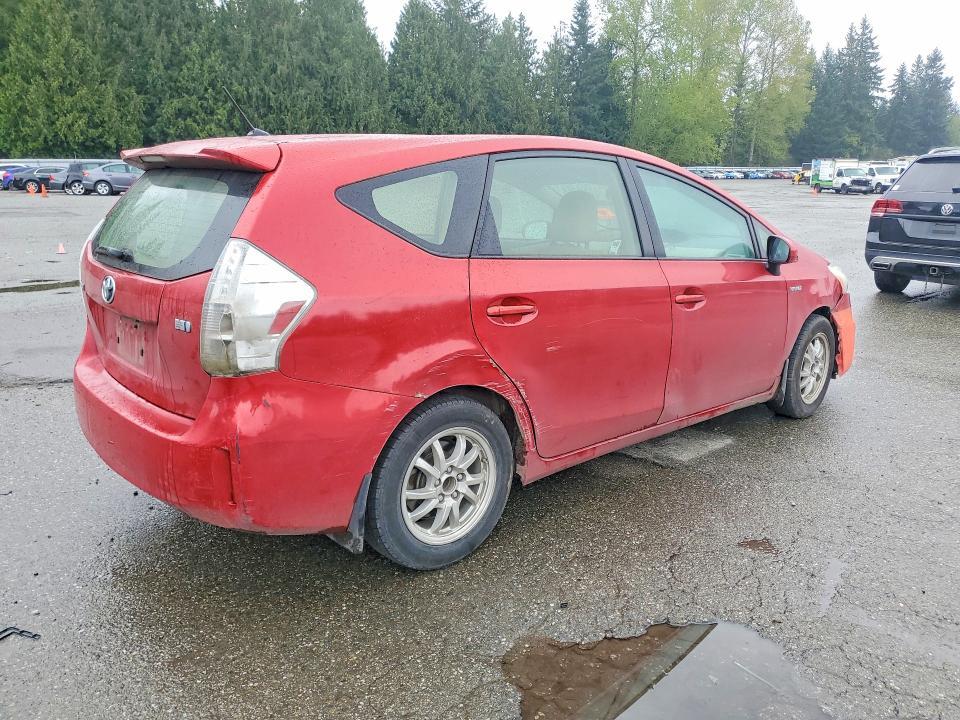 2013 Toyota Prius v two
