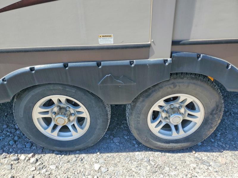 2015 Key Stone Recreational Vehicle (RV)