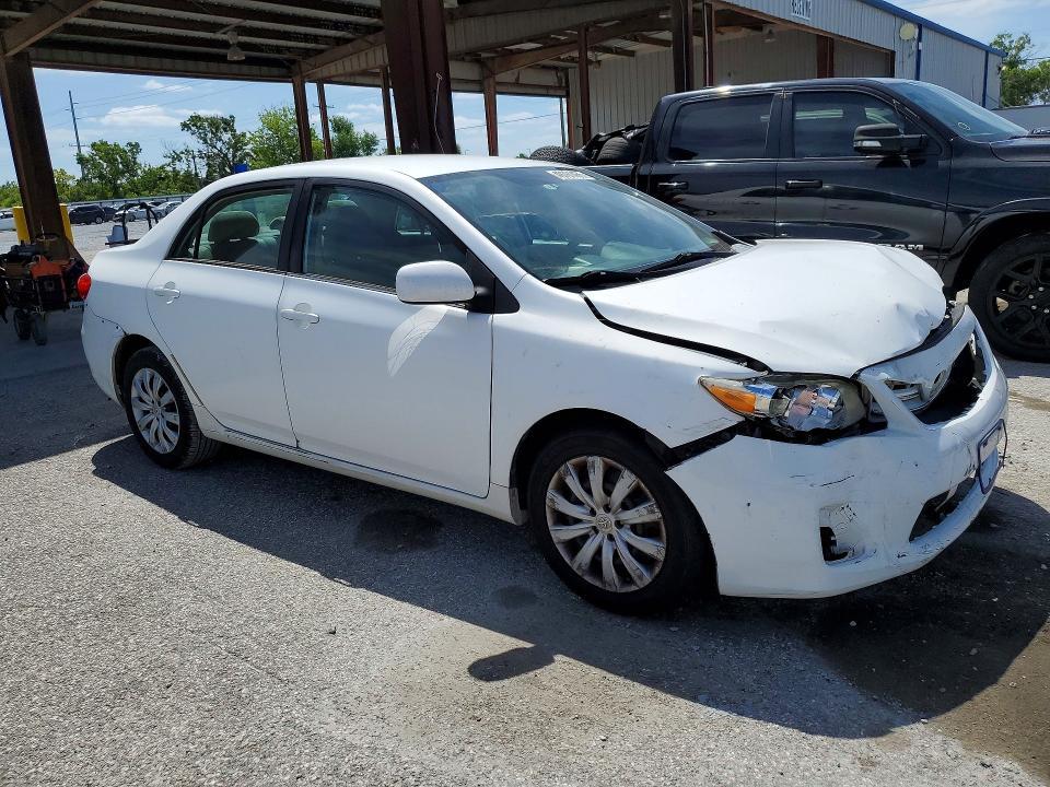2013 Toyota Corolla le