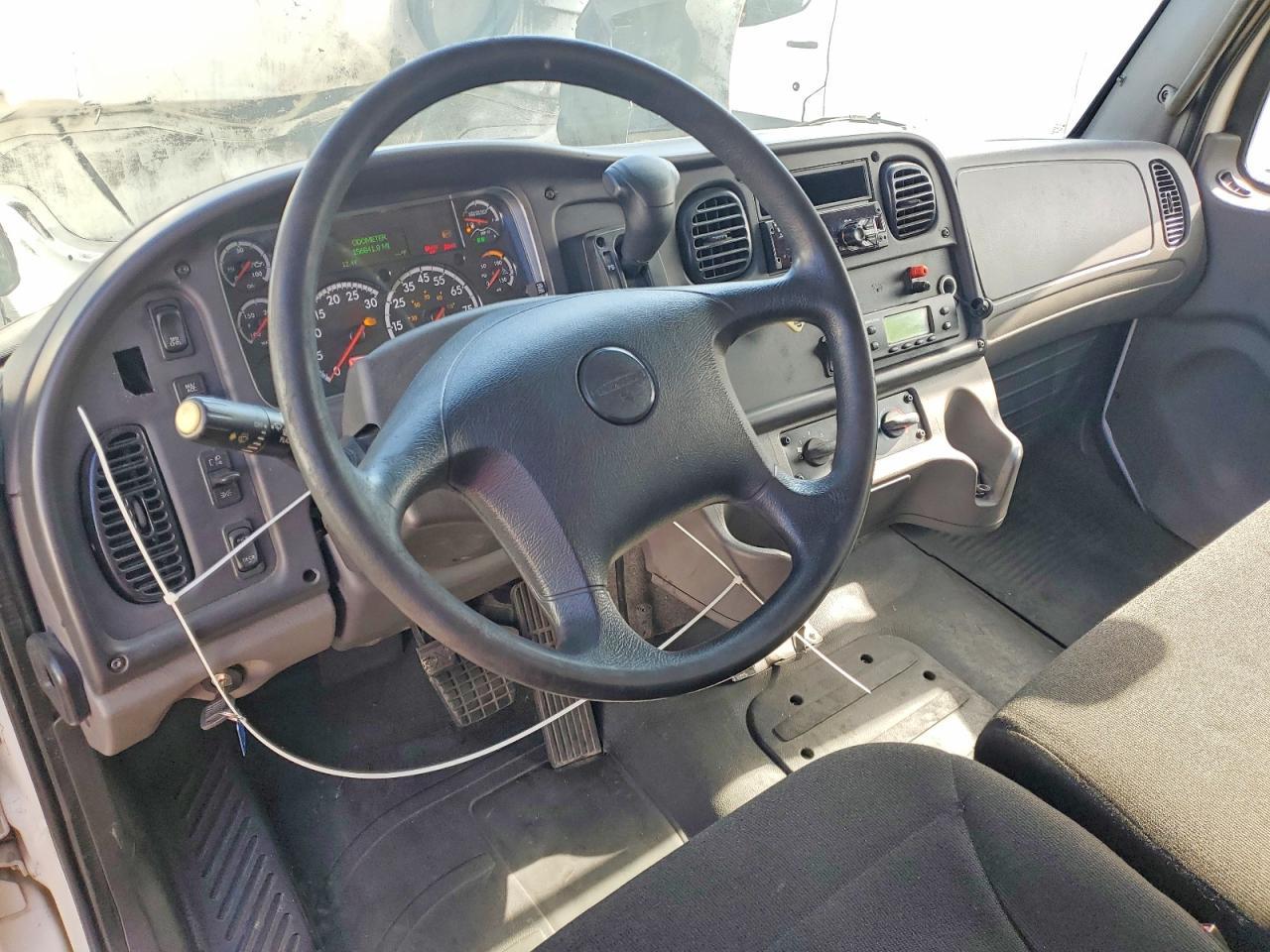 2020 Freightliner Business Class M2 Refrigerated Truck