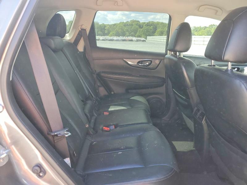 2016 Nissan Rogue sl