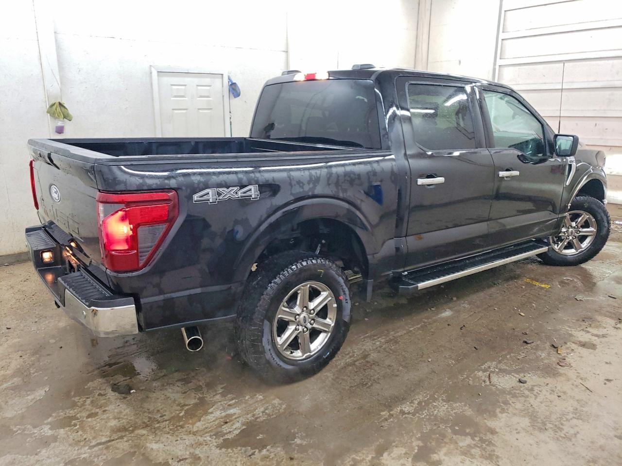 2025 Ford F150 XLT