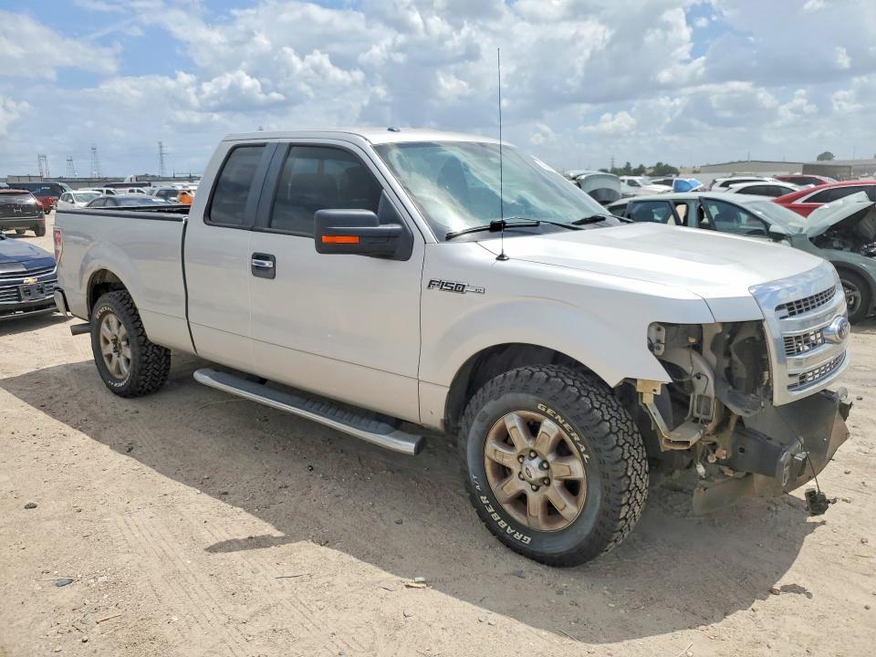 2013 Ford F150 Super cab