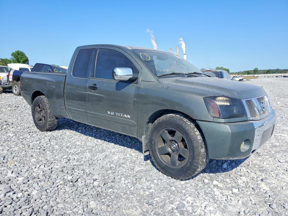 2005 Nissan Titan XE