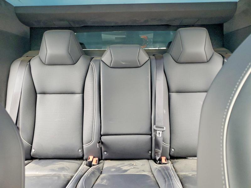 2024 Tesla Cybertruck