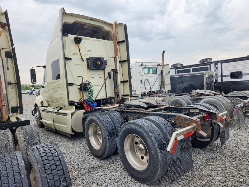 2017 International Prostar-Semi Truck