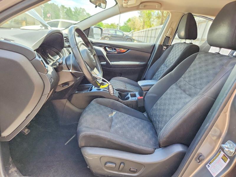 2018 Nissan Rogue Sport sv