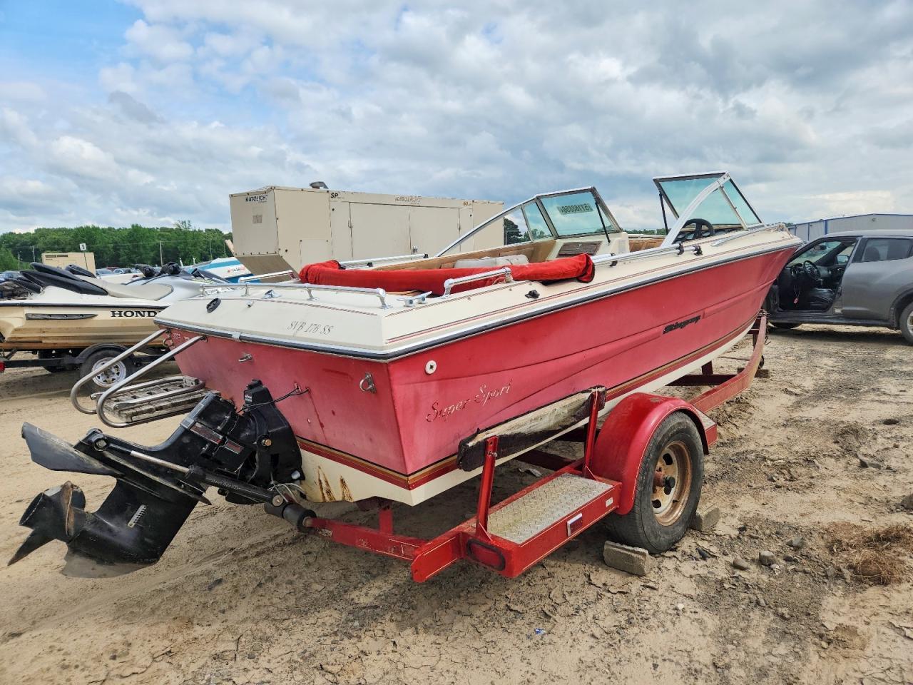 1986 Stingray Trailer