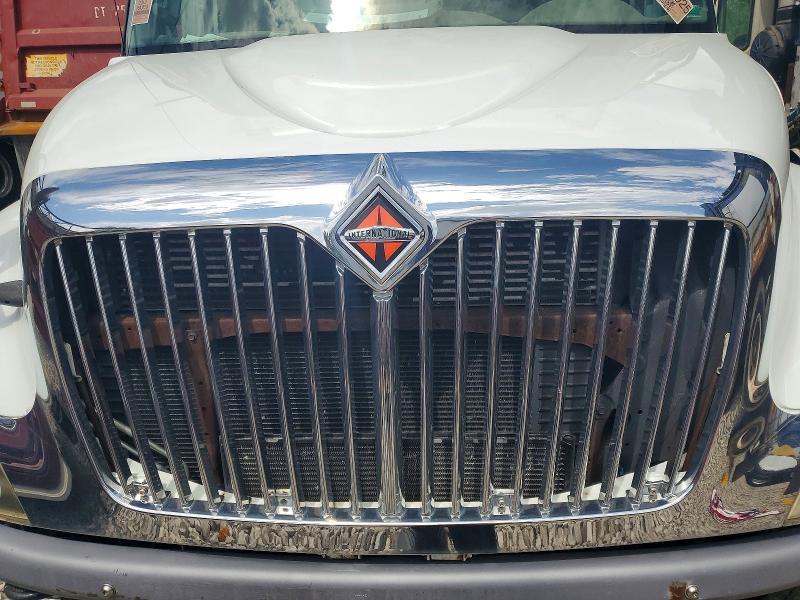 2013 International 4300 BOX Truck