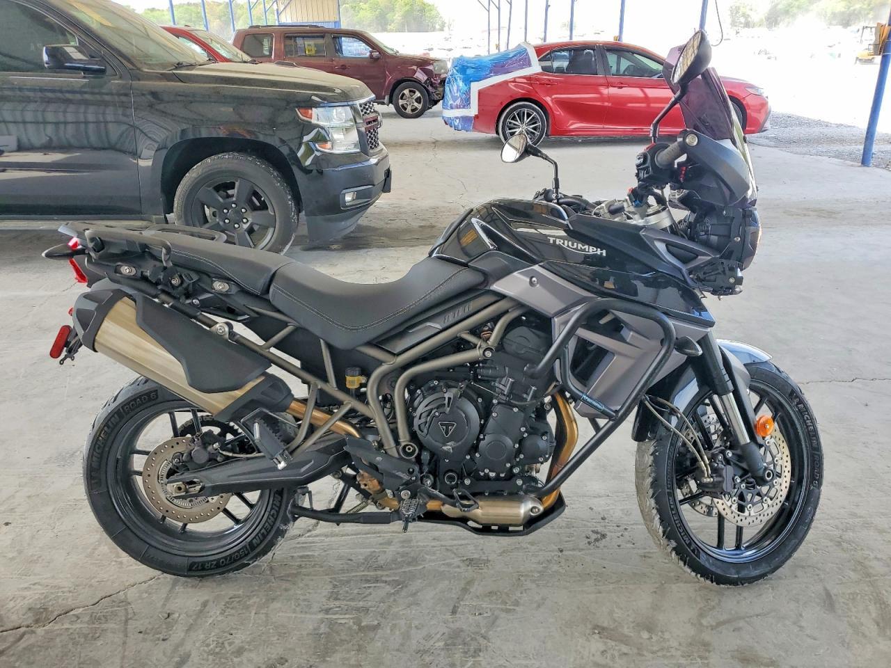 2015 Triumph Tiger 800 XRX