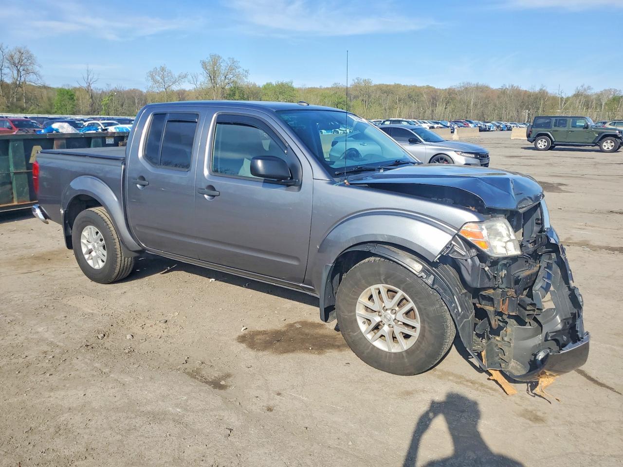 2018 Nissan Frontier SV