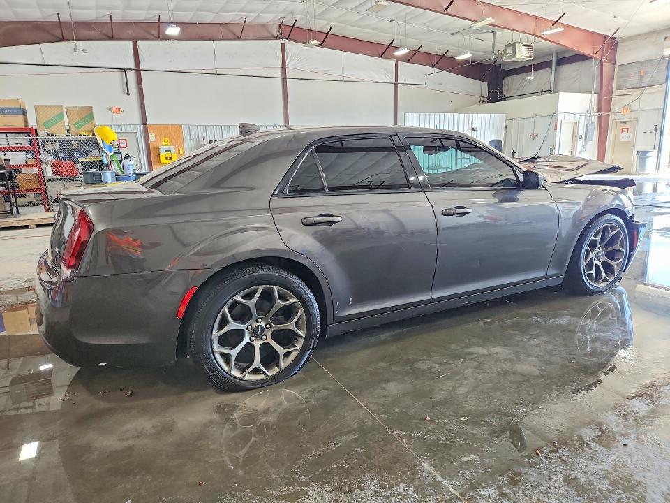 2018 Chrysler 300 s