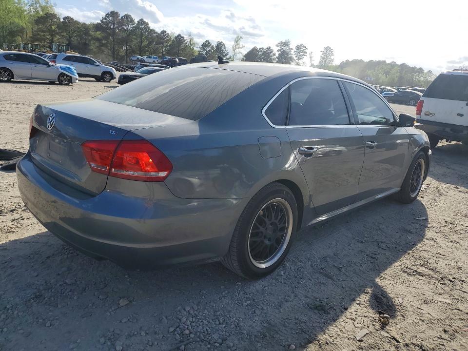 2015 Volkswagen Passat s