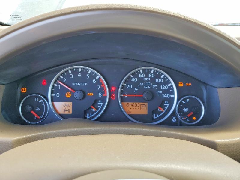 2005 Nissan Pathfinder xe