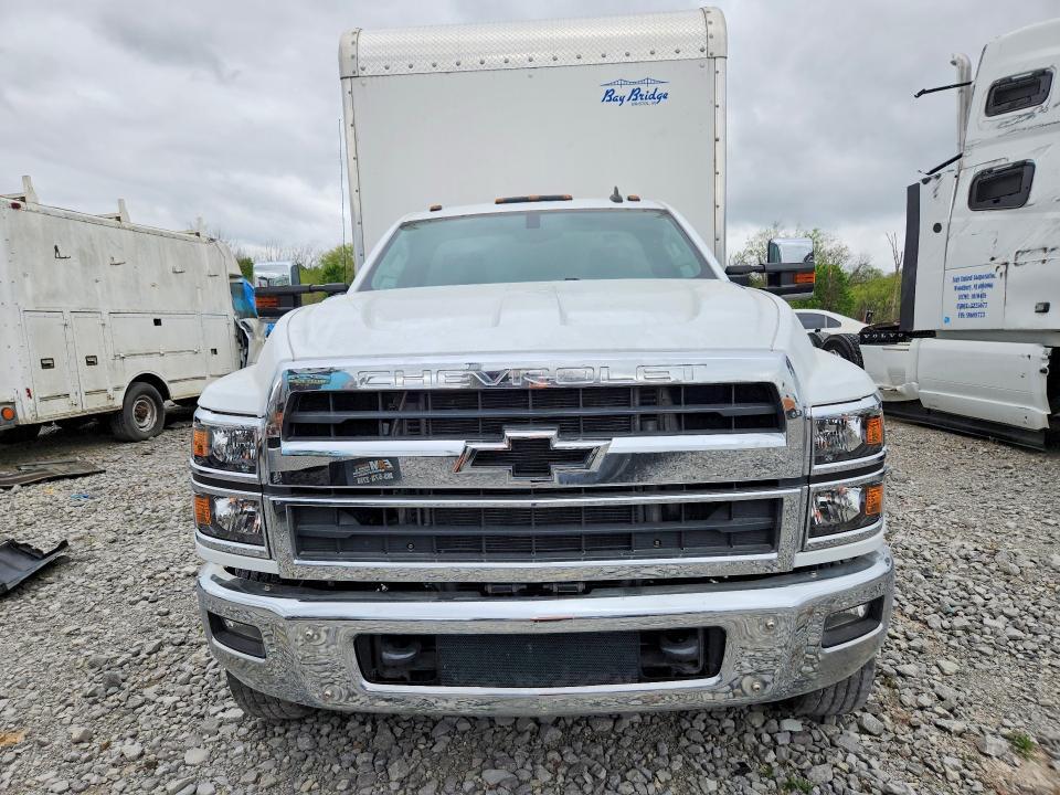 2021 Chev Silverado Medium Duty