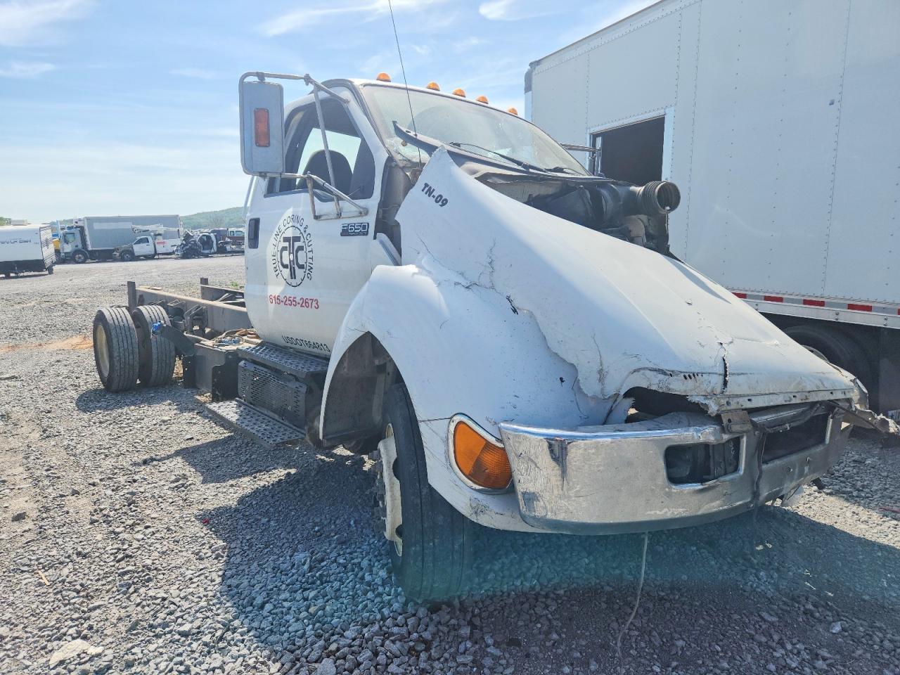 2015 Ford F650 Super Duty Truck Cab AND Chassis