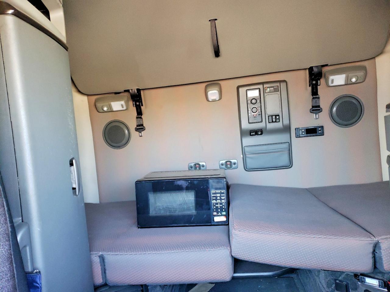 2024 Volvo VNL Semi Truck