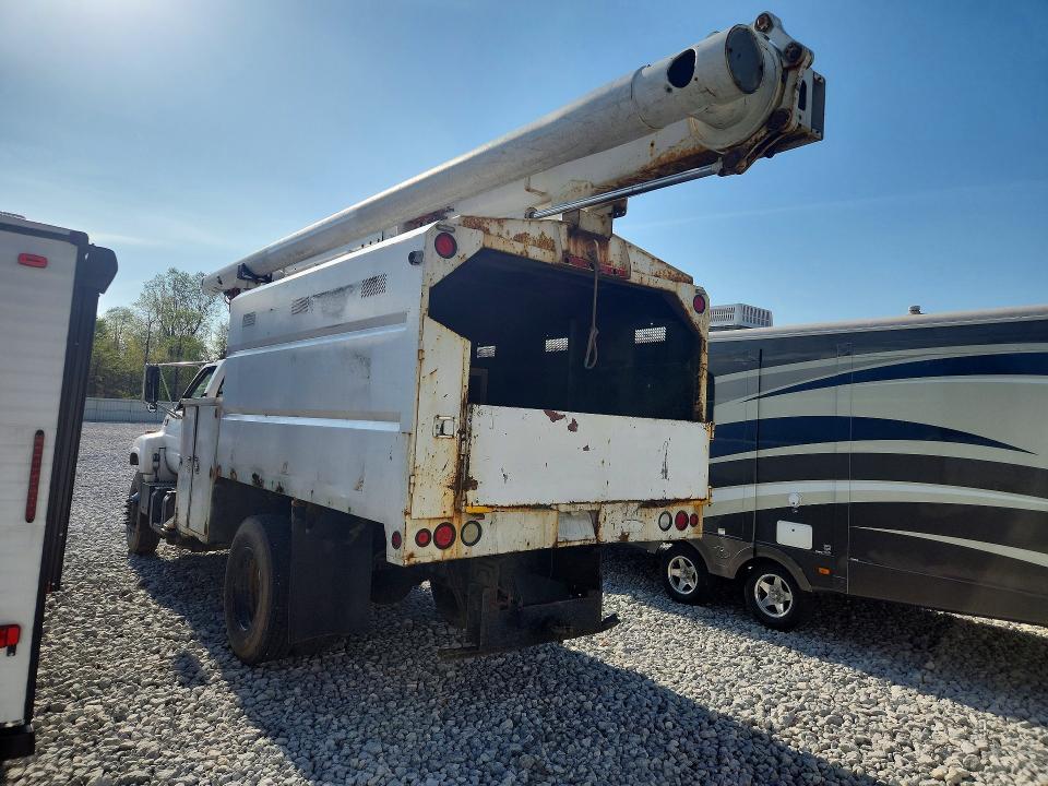 2000 Chevrolet C-SERIES C7H042