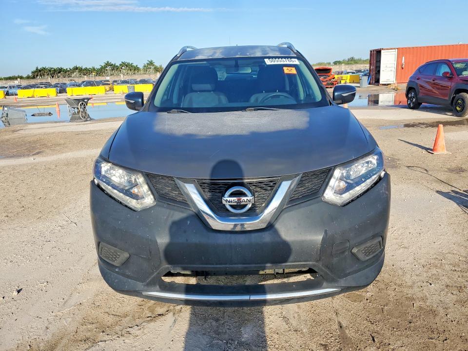 2015 Nissan Rogue sv