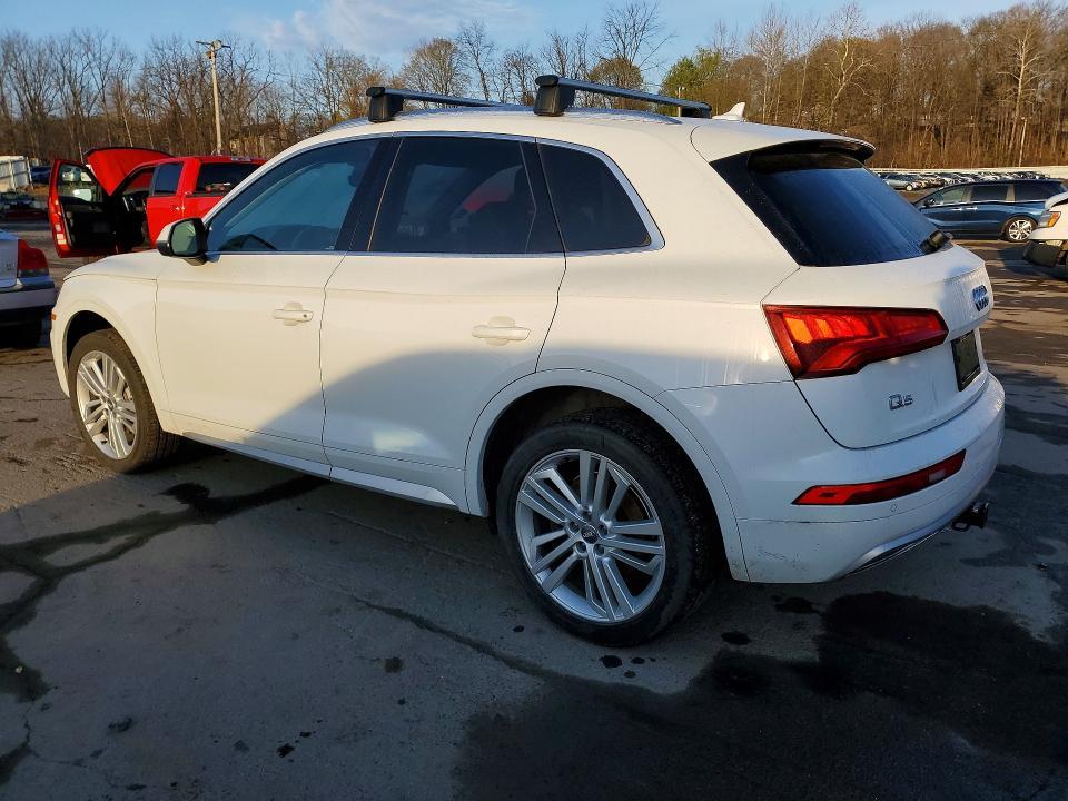 2020 Audi Q5 Premium Plus