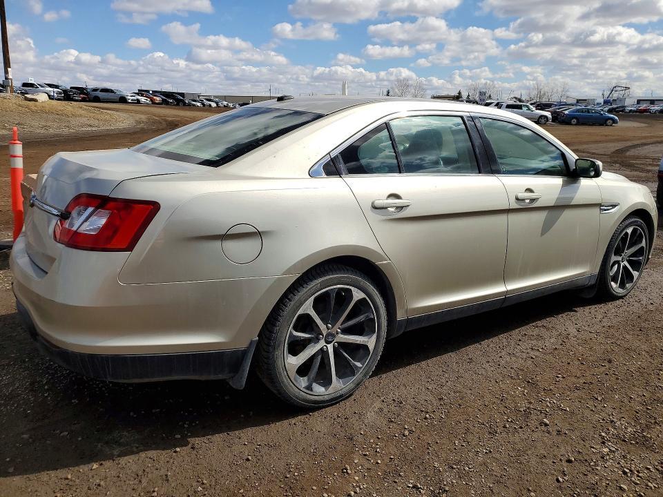 2010 Ford Taurus sel