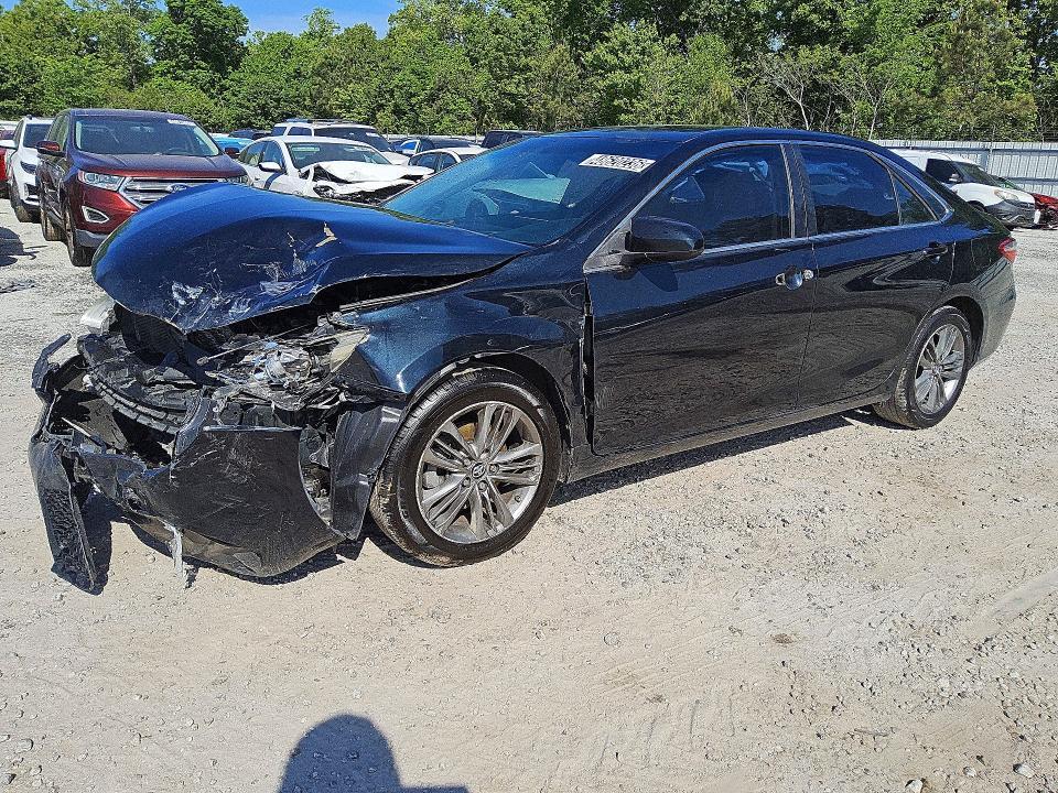 2015 Toyota Camry se