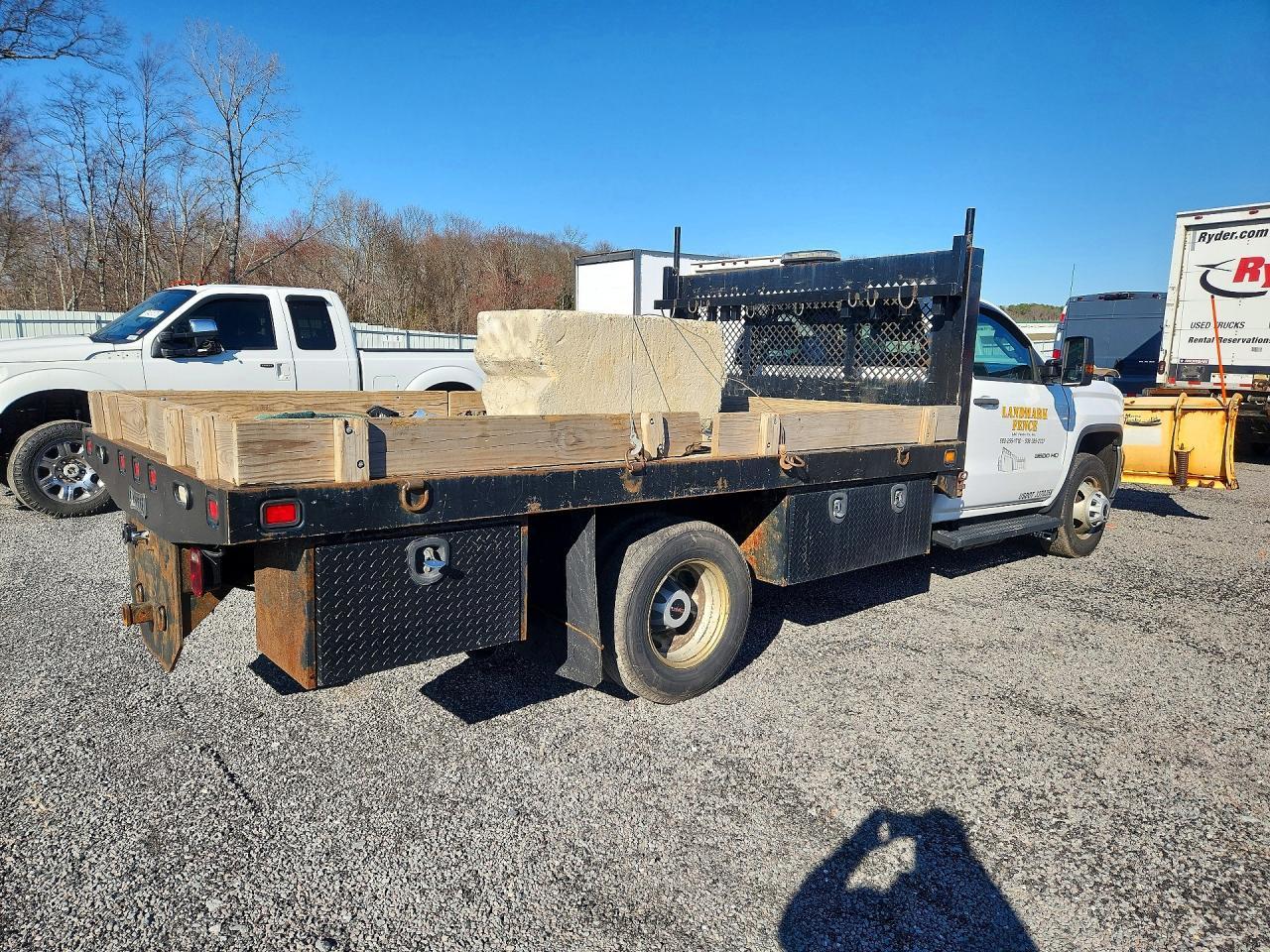 2018 GMC Sierra 3500 HD Flatbed Truck