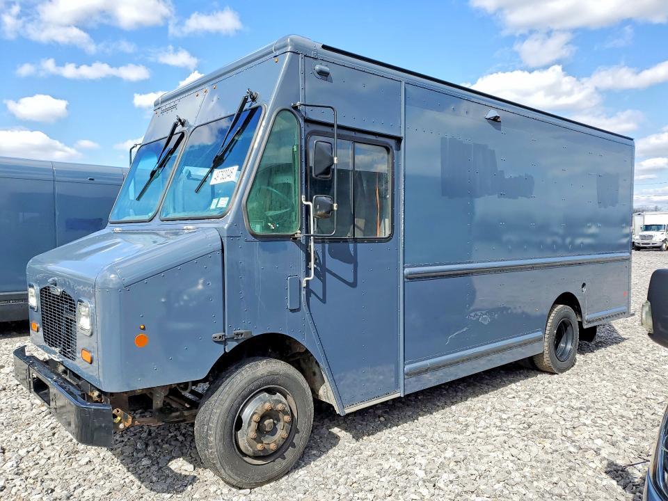 2021 Freightliner Chassis M Line WALK-IN Van