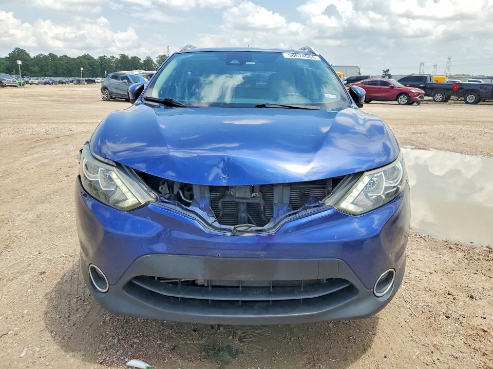 2019 Nissan Rogue Sport sv