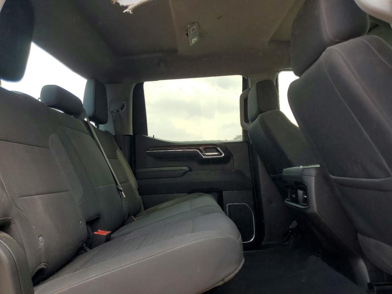 2025 Chevrolet Silverado K1500 LT