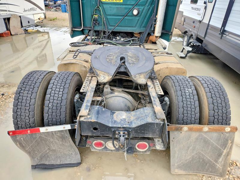 2017 Mack Cxu612 Semi Truck