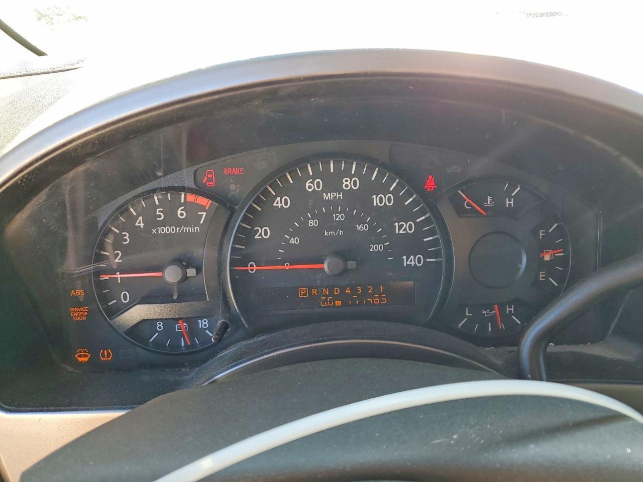 2004 Nissan Titan XE